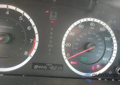 2010 Honda Accord 2.4 Lx z USA, uszkodzony, nr VIN 1HGCP2F34AA099084